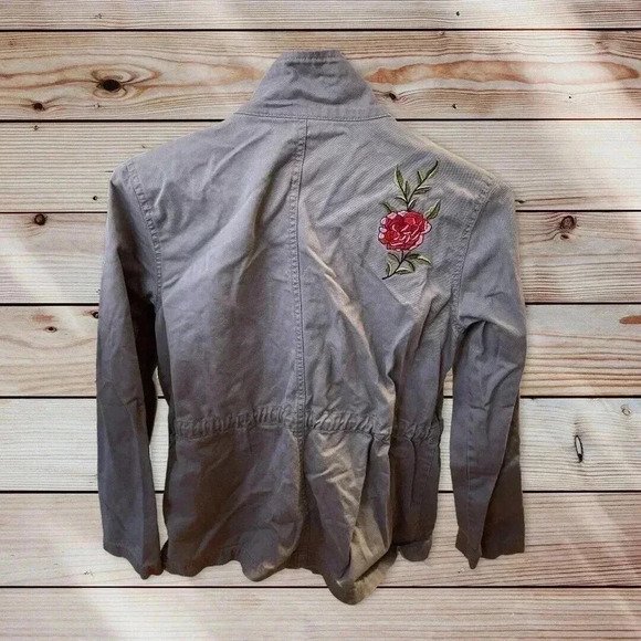 LOFT OUTLET SIZE MEDIUM GRAY JACKET WITH POCKETS - Picture 3 of 4